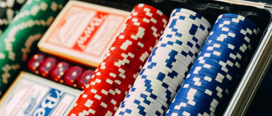 История покера: откуда взялся покер