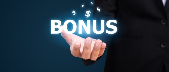 Приветственные бонусы и бездепозитные бонусы в онлайн-казино 2023/2024